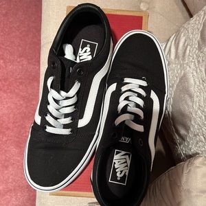 Like New Vans. Size 9